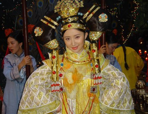 第三位,林青霞,其代表作很多哦,都是非常经典,一代