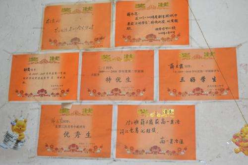 孩子获得奖状,有必要贴在墙上吗?看完很有感触