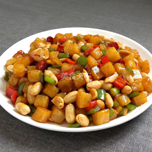 宫保土豆,既简单又香辣入味,特别下饭