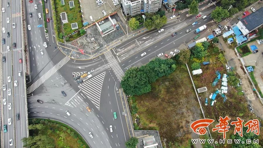 石家街转盘改造后含元路易堵?交警:改造后由无序变为有序