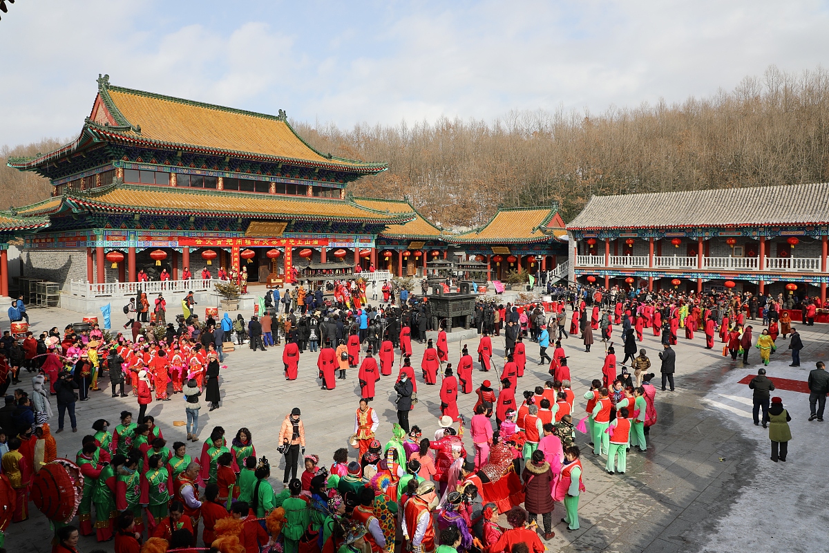 游沈阳满族民俗村,我的初秋文化探寻 初秋的沈阳,微风不燥,阳光正好