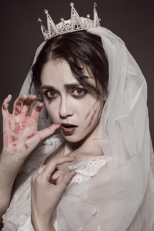 艺术摄影:丧尸新娘,多少人能坚持看到最后?