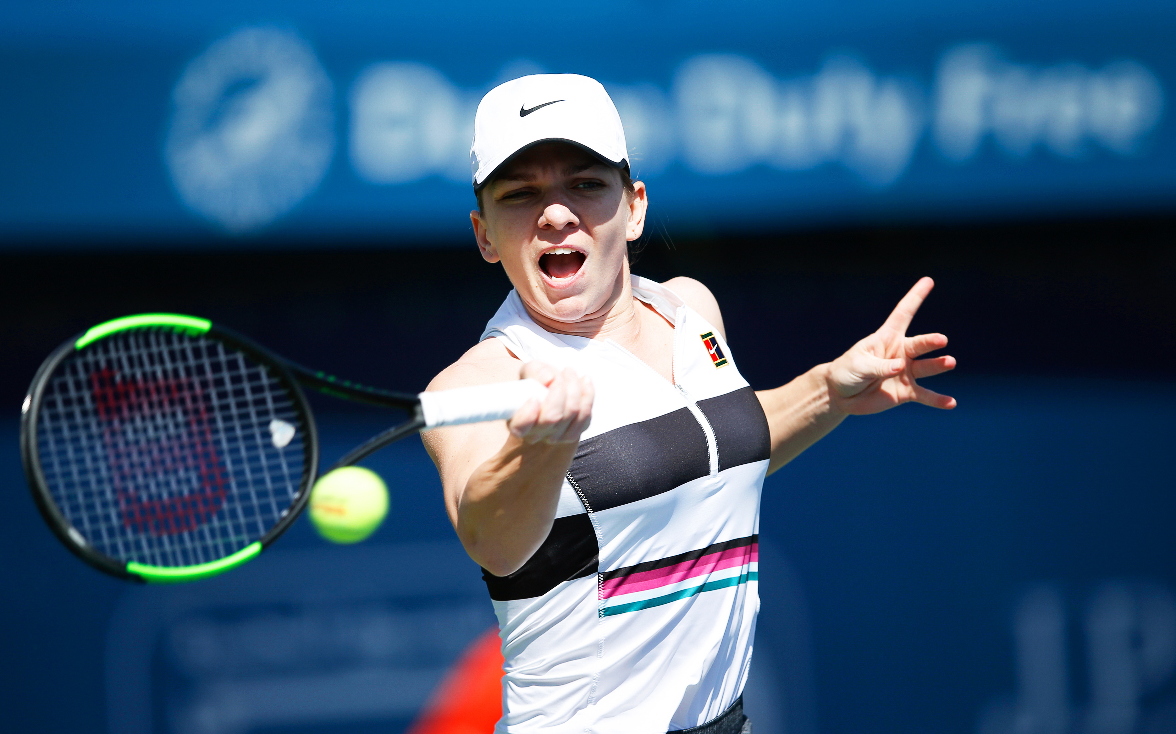 网球——迪拜锦标赛:哈勒普胜朱莲科