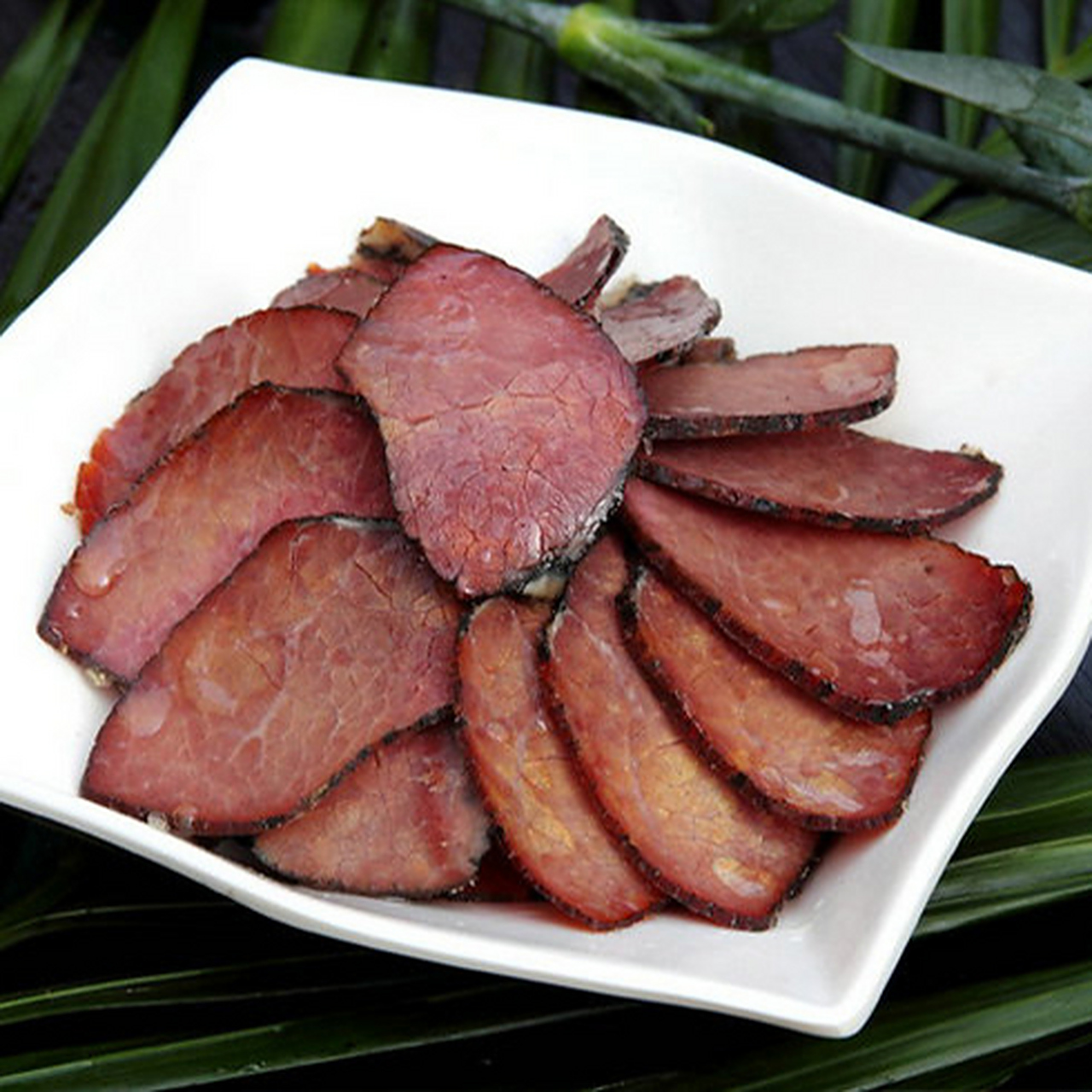 新春消费季#成都"锦里"民俗一条街美食张飞牛肉,产于四川阆中,外背适