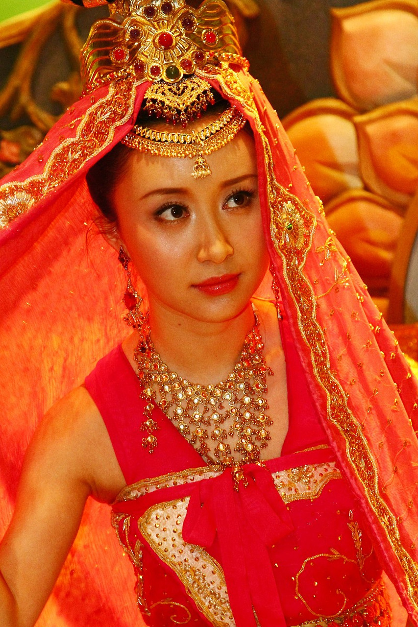 女儿国故事反映古代性别思考,提醒现代社会关注性别平等.