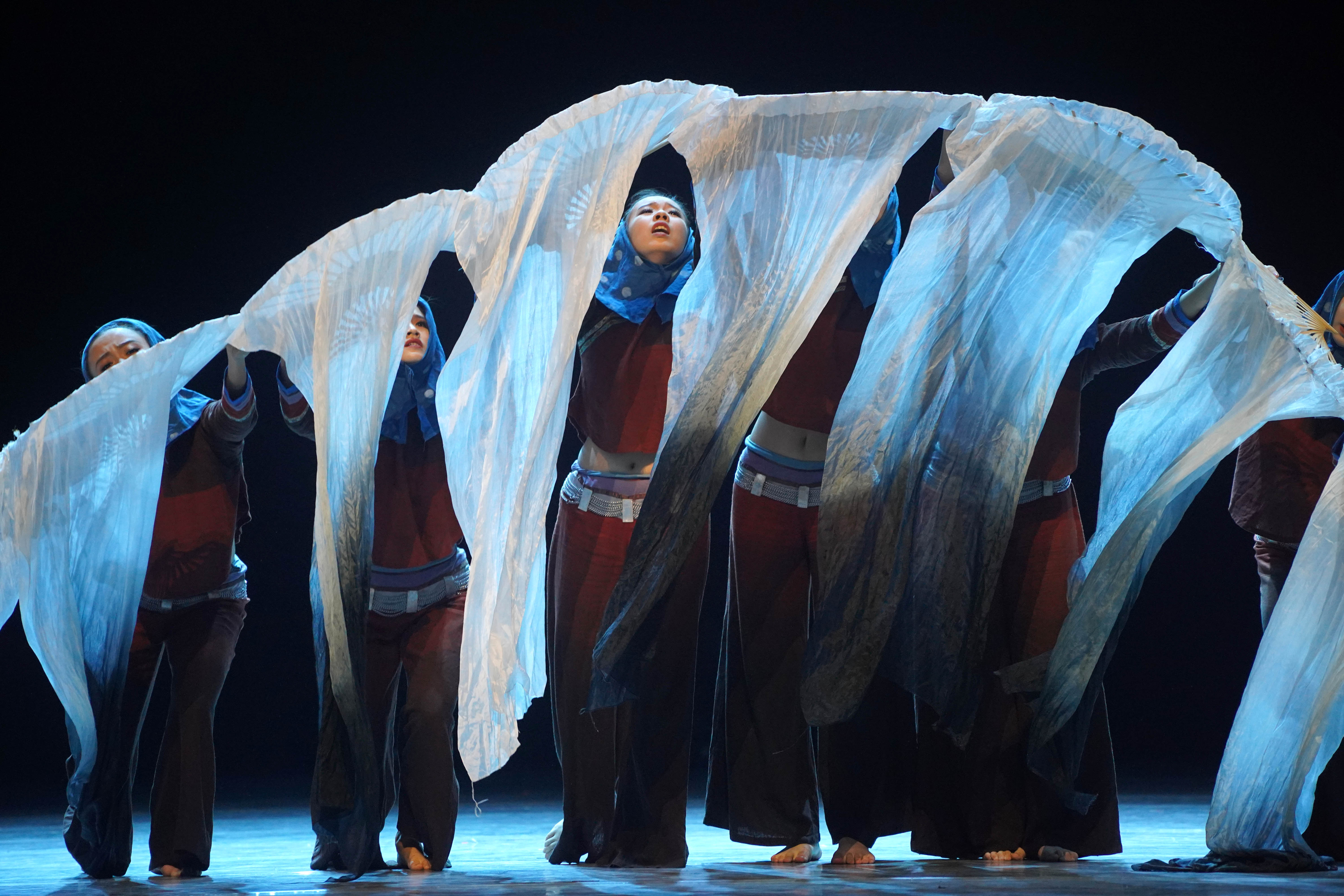 中国舞蹈"荷花奖"广州开赛