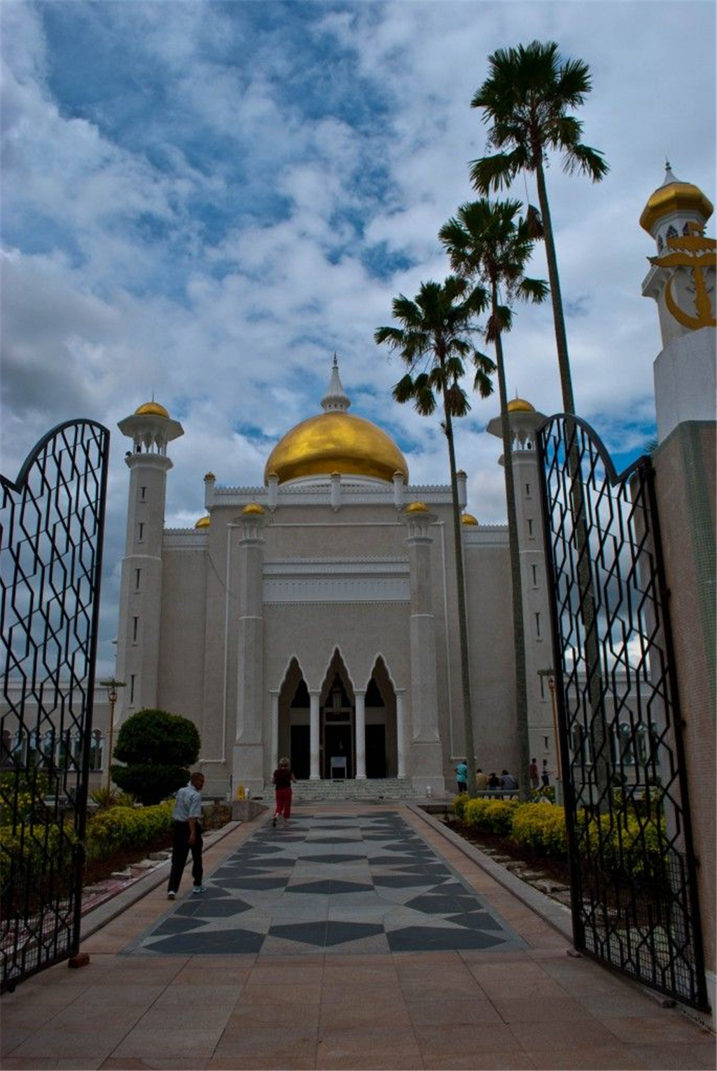 地球的美之杰米清真寺,当地人称为国王的清真寺!