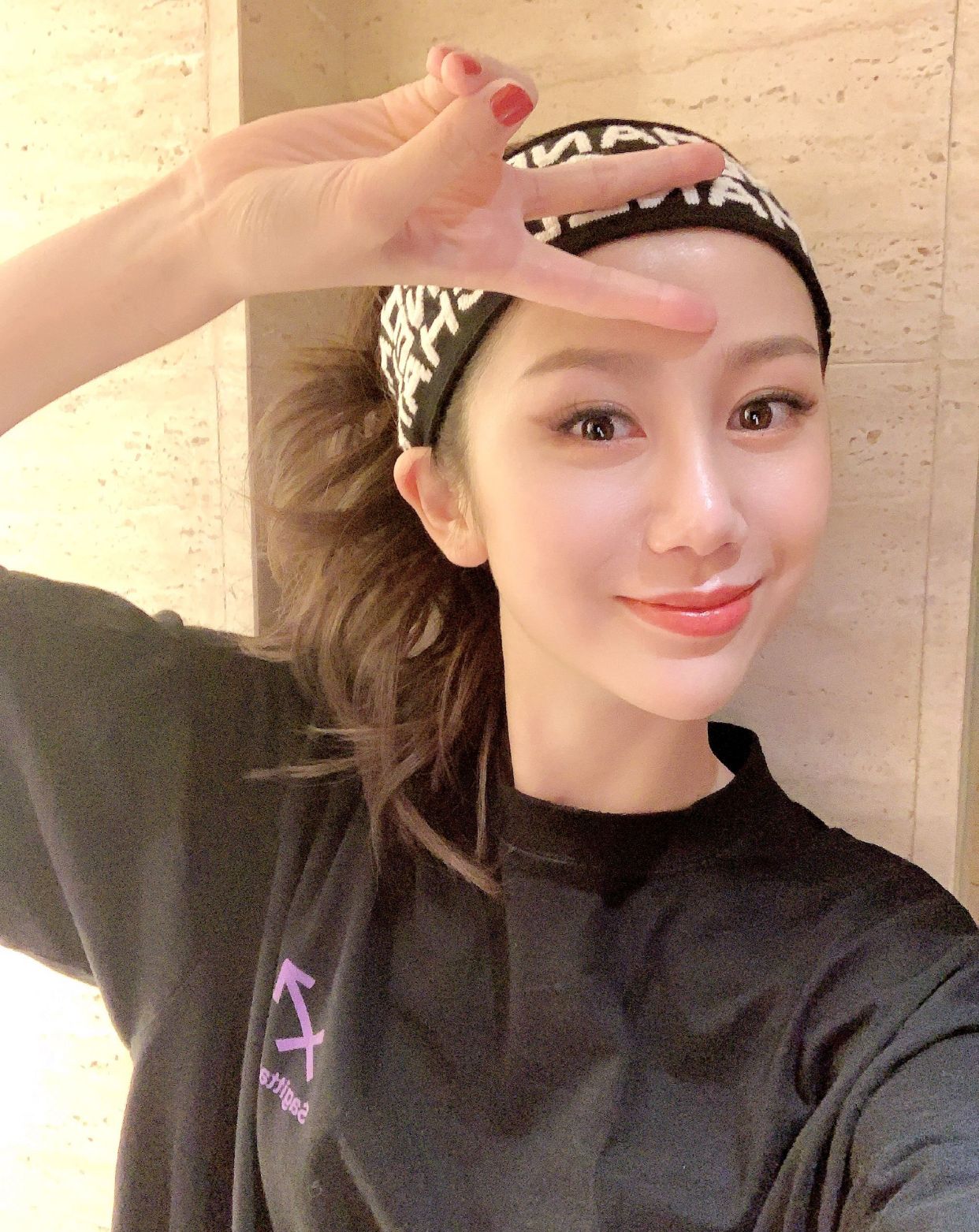 北京北控球员孙悦妻子,陈露个人漂亮写真照片