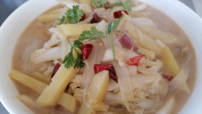 东北家常菜,土豆炖白菜,老百姓最喜欢吃的菜,简单易学,好吃