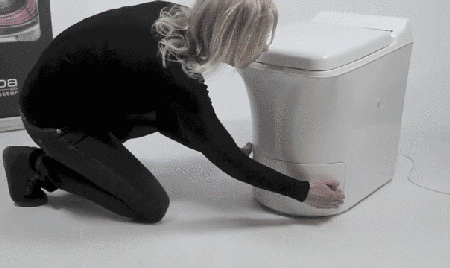 全球首款烤屎马桶!600度高温炖热翔永远拉不堵,价格吓得我便秘