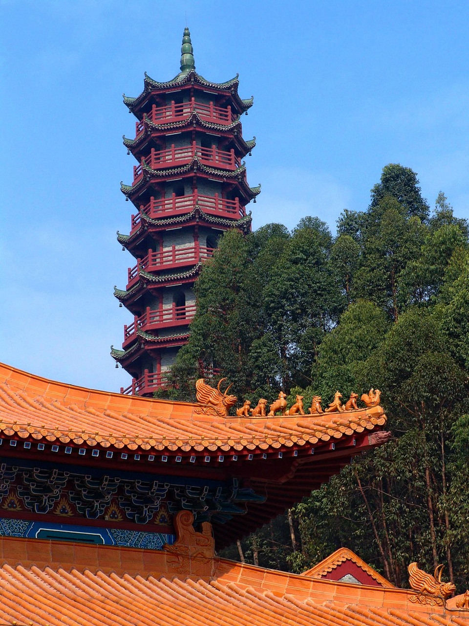 放假了,去广州南沙天后宫玩玩是个不错选择,那里可以祈福,求姻缘,很灵