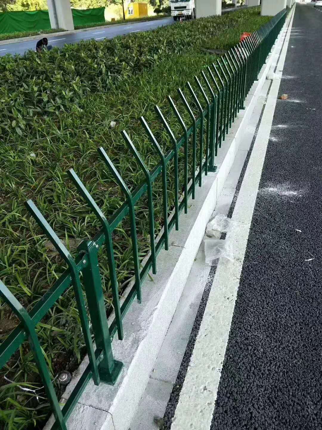 围栏升级：为小区安全加道防线