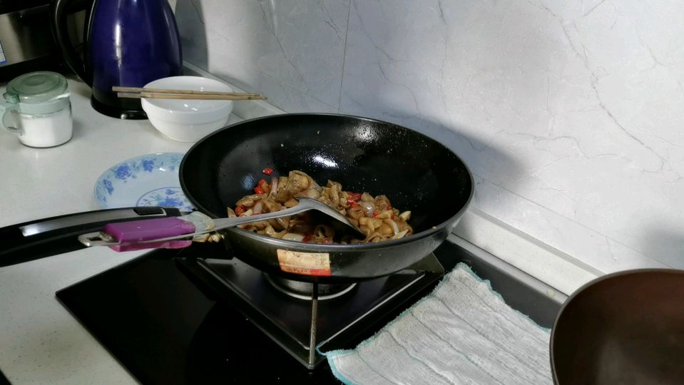 有味道的肥肠才是真正的肥肠,今天这爆炒肥肠确实够味