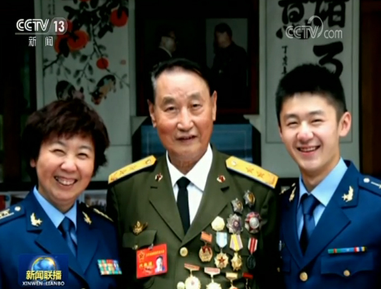 「爱国情 奋斗者」丹心铁骨 铸剑长空