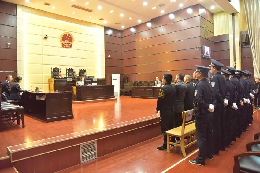 【扫黑除恶】涟源首例恶势力集团犯罪案件公开宣判