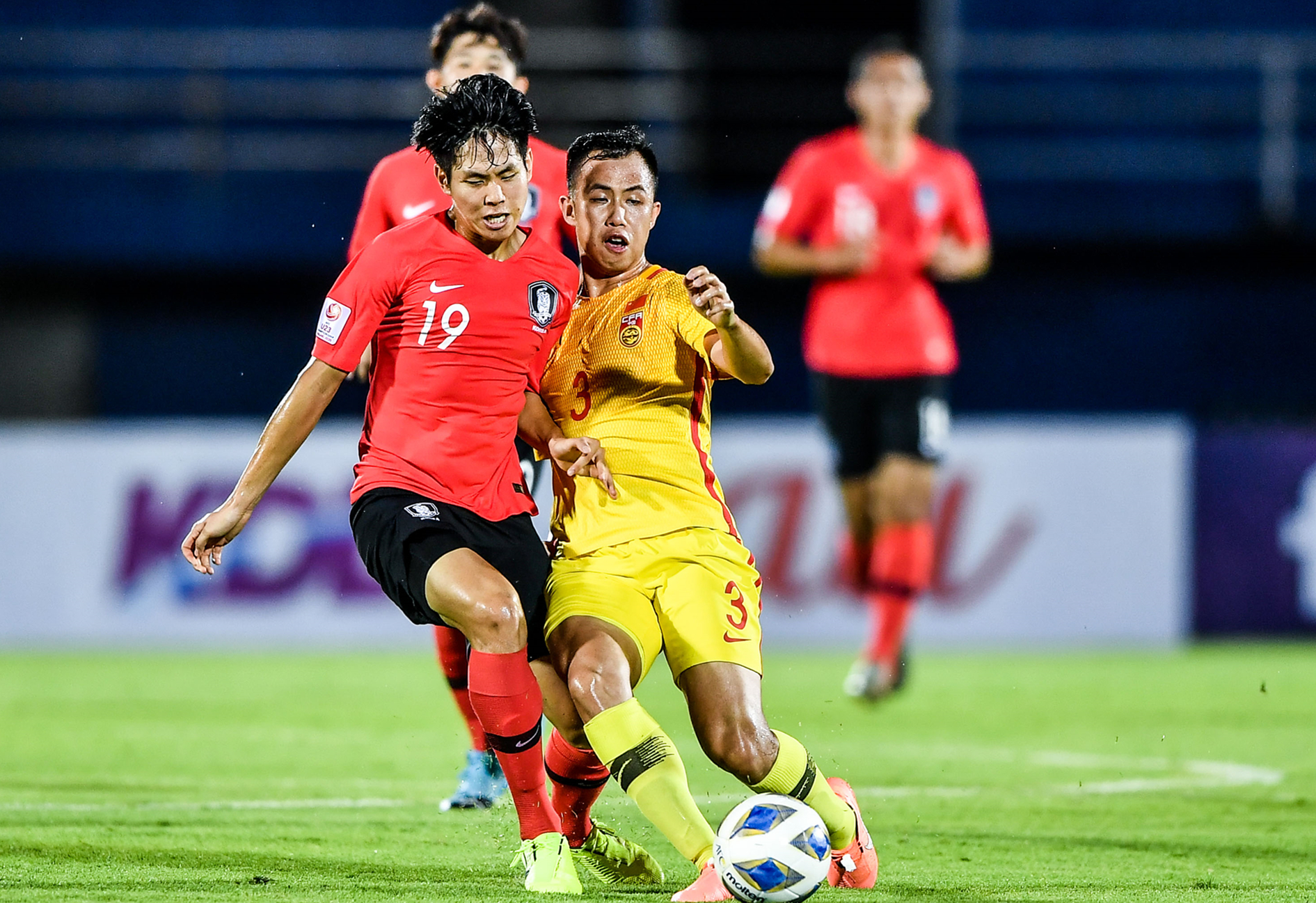 国奥败在最后40秒!中韩足球的差距在这一刻体现的淋漓尽致