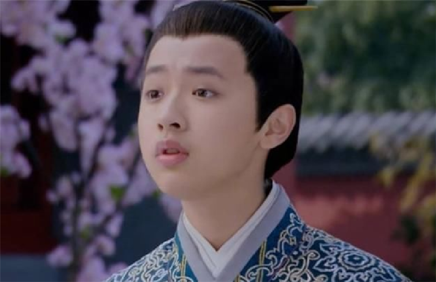 白痴大哥,丑大嫂,司马炽经历了啥?处处受压制