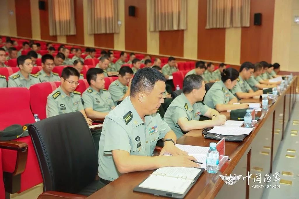 查找出13个问题!陆军后勤部党委建设形势分析会"动真格"