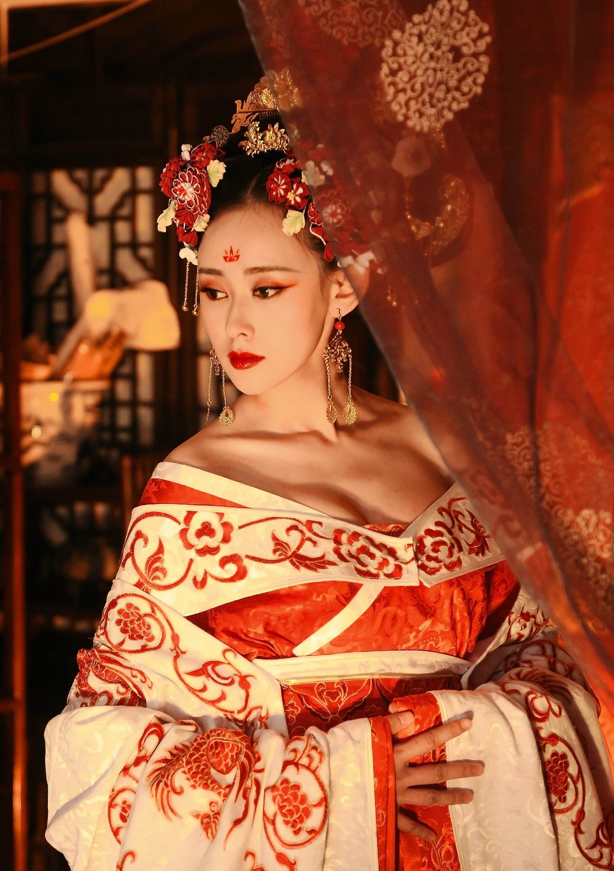 男权社会下的女皇帝——武则天