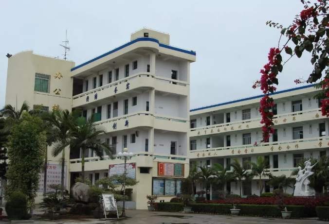 ukkms发电机组为厦门巷南中学师生保驾护航