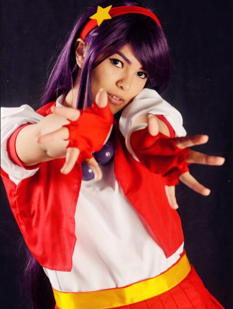 雅典娜.拳皇cos,假如拳皇的画风是这样,你觉得会玩这款游戏吗?