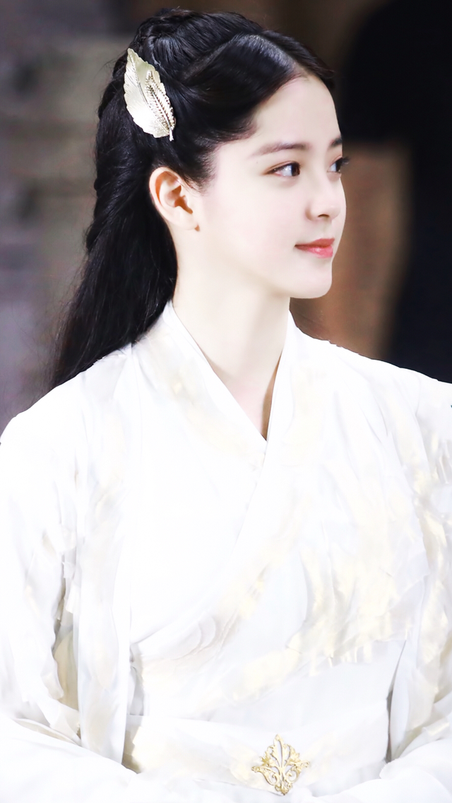 欧阳娜娜《大主宰》洛璃:眸似秋水,盈盈动人,气质清冽