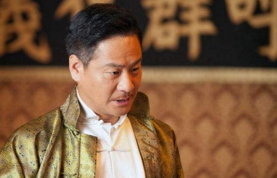 连奕名成功后,抛弃了七年的妻子,事后对妻子打击很大