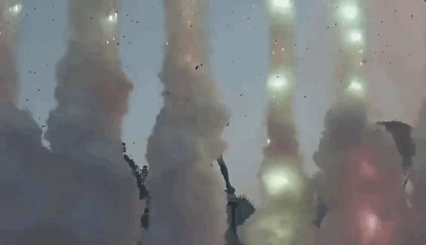 2018年11月18日,意大利当地时间下午,艺术家蔡国强在俯瞰佛罗伦萨