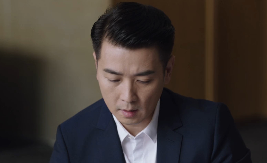 在远方:刘云天终于忍不住,狂吻霍梅不撒手:回来吧!我不怪你