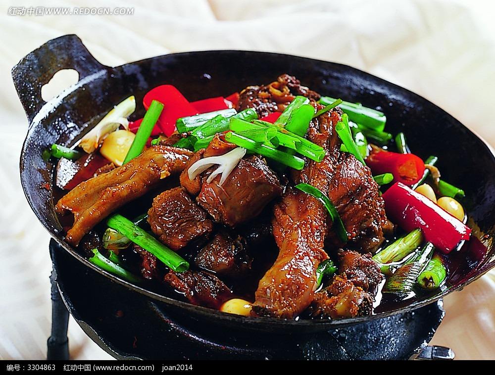 湘西土匪鸡,口味注重香鲜,酸辣,软嫩