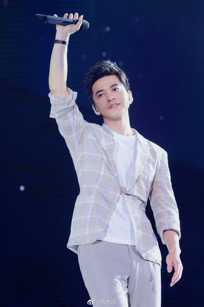 万物皆可云#今天在书店买的都是健哥推荐的书,旁