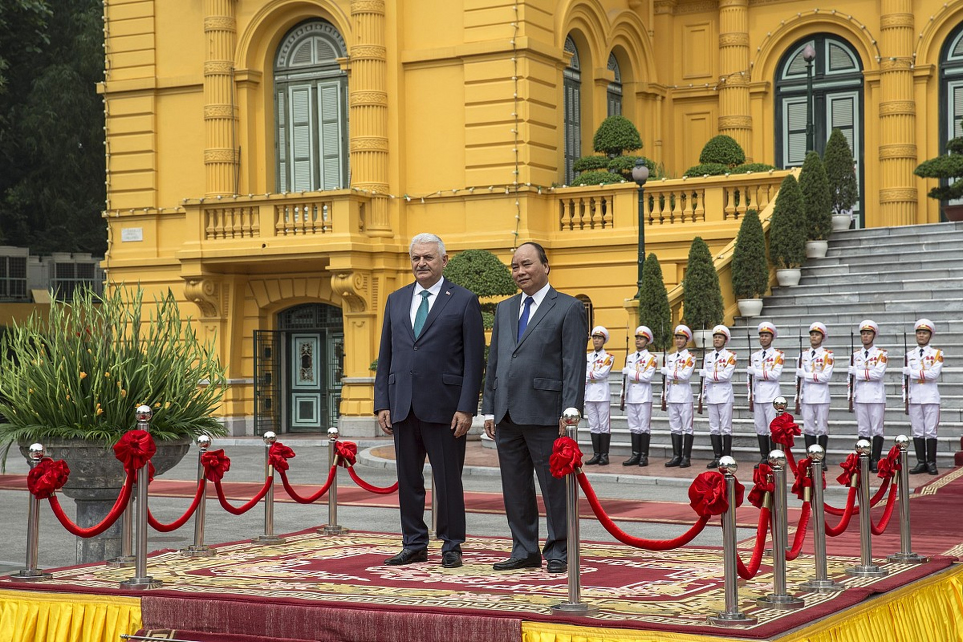 当地时间3月18日,古巴外交部召见了美国驻古巴临时代办本杰明齐夫,这