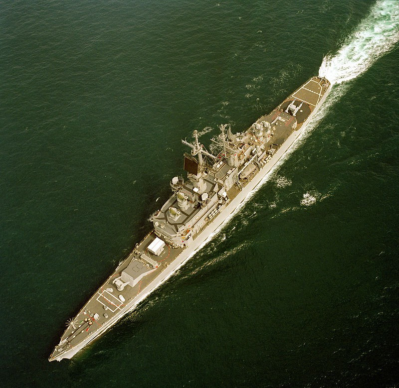 执行过首次访问中国任务的美国海军"莱希"级导弹巡洋舰