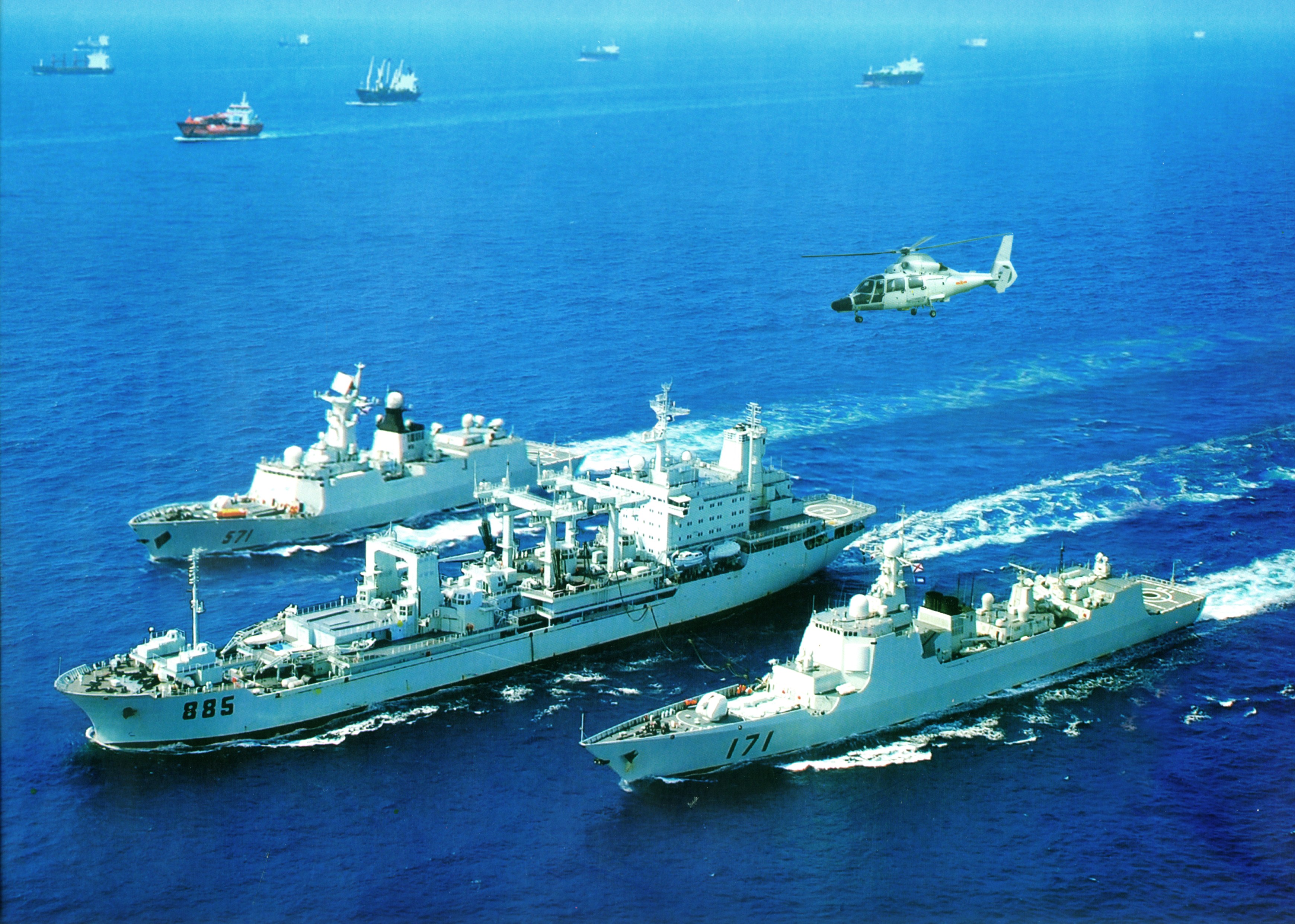 一位补给舰舰长的"大小辩证法"