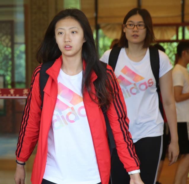 24岁女排新星再迎上位良机,她或就此锁定主力位置?