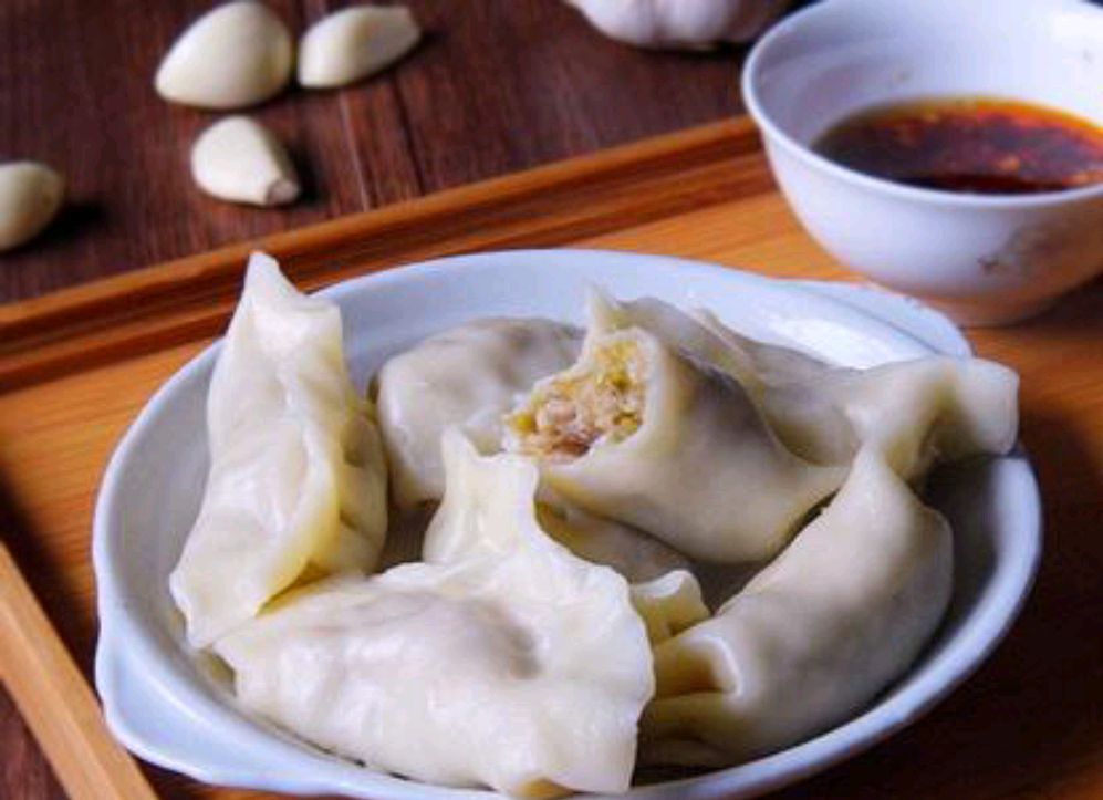 东北酸菜油渣馅饺子,只有东北人才懂得美味