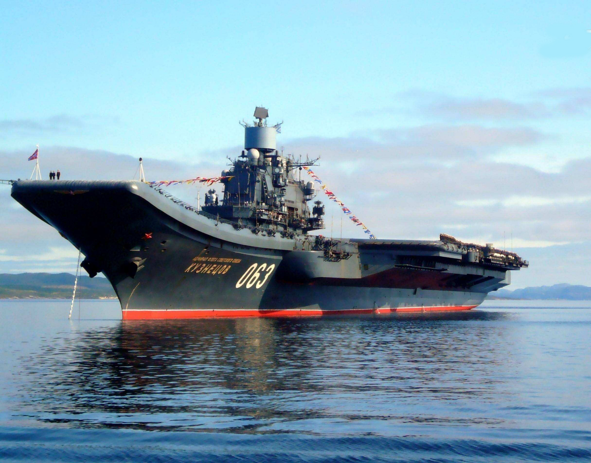 俄专家建议卖掉"库兹涅佐夫"号,谁会接盘?网友:只有一个国家