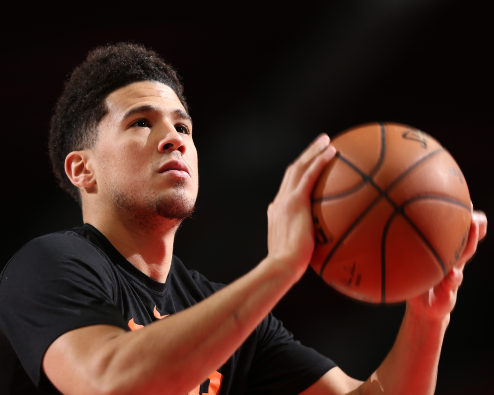 nba常规岁12月7日 菲尼克斯太阳队客场86:108不敌波特兰开拓者 德文