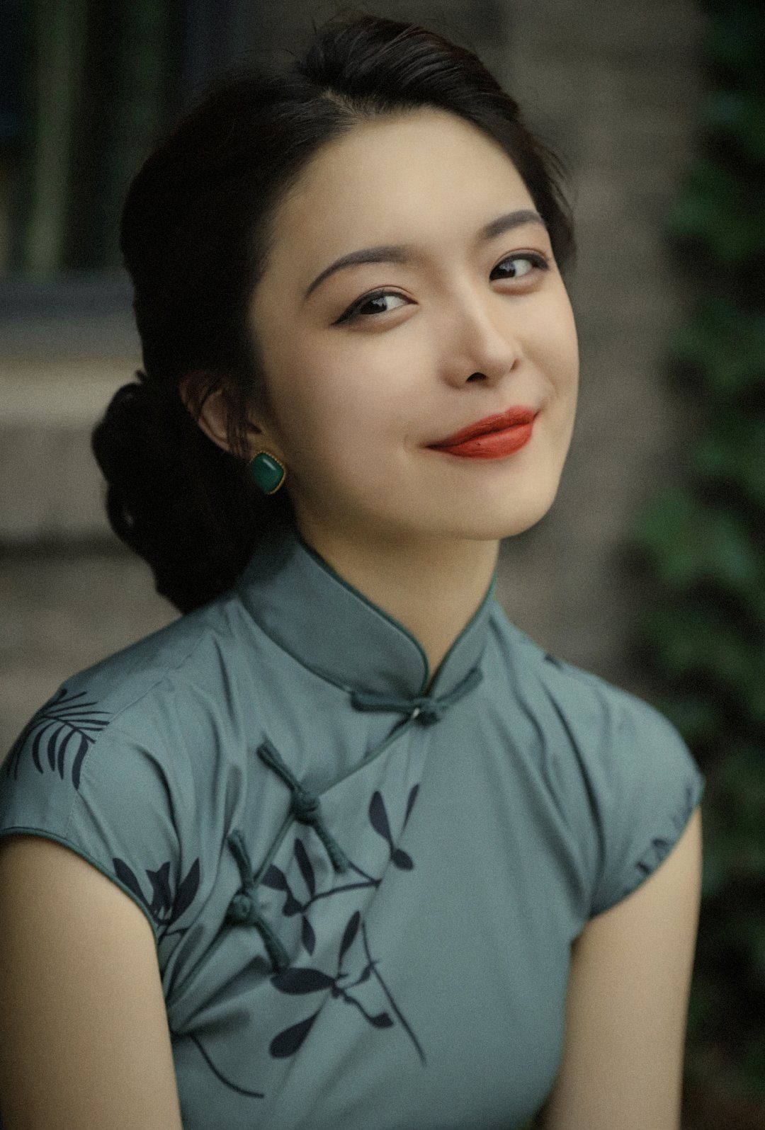 人气最高的明星旗袍照,总有一张照片惊艳到你!