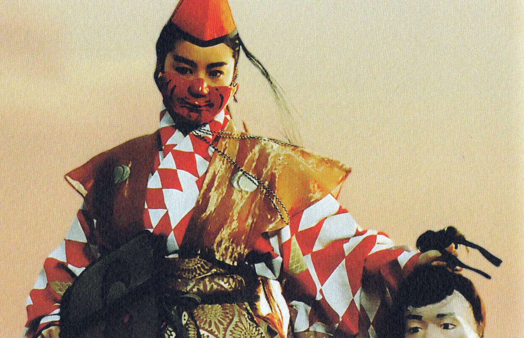 但是徐克的武侠电影相较于胡金铨的作品还是有很多变化的,这里主演