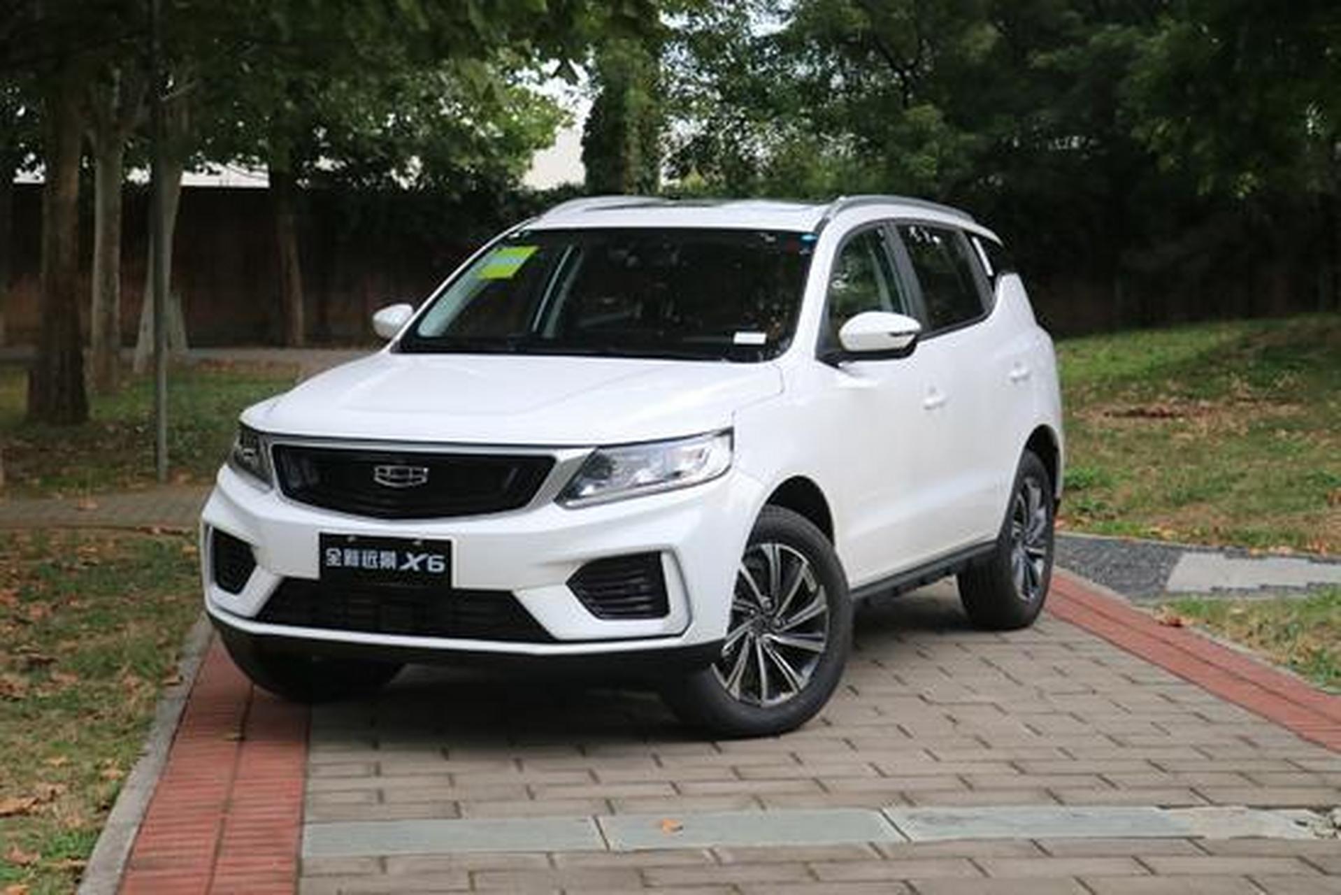吉利新款远景x6车型上市,原名为远景suv.新车售价6.89-9.