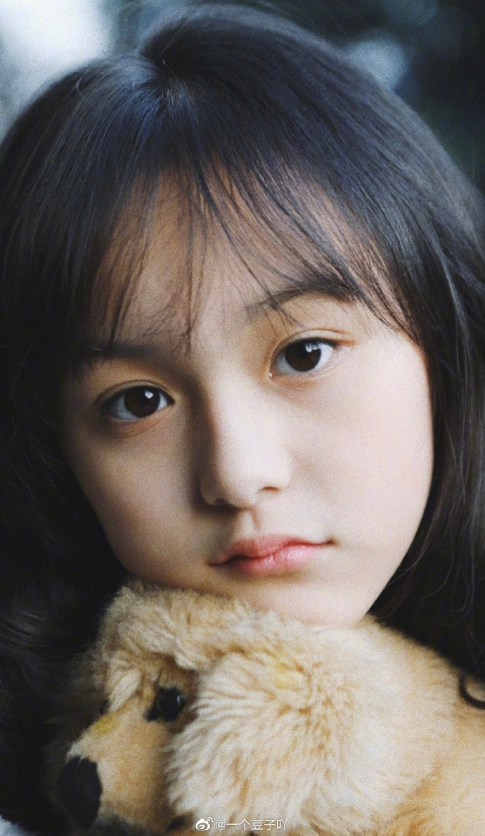 在家办公是种什么样的体验# #刘楚恬# 这么久不更博 旧图凑合着看吧