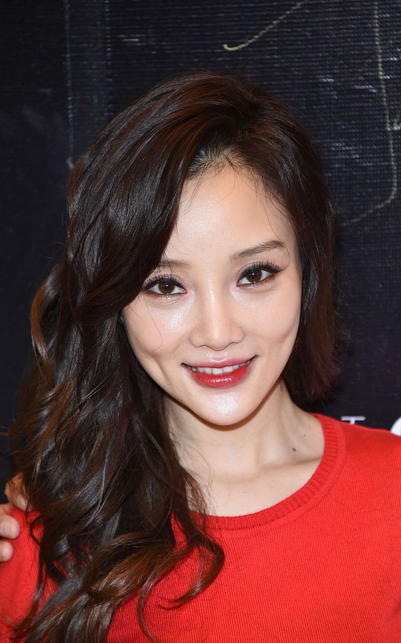 李小璐婚姻期出轨pgone引热议!