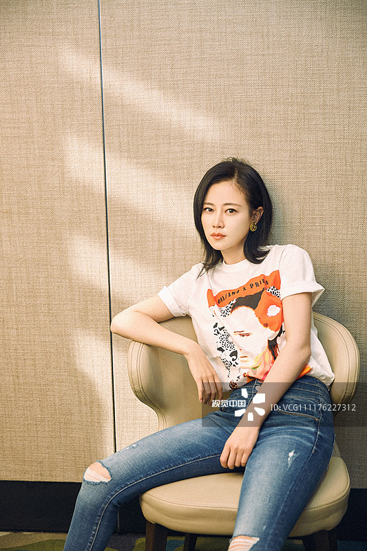 2018年11月13日讯,近日,谭卓助阵《张大小姐》新书发布会.