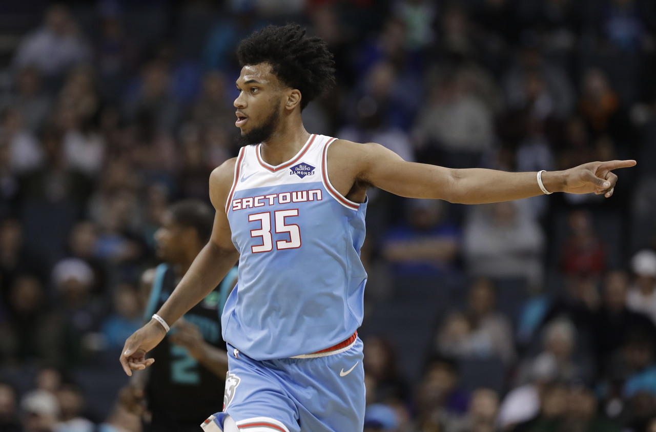 随队记者:国王明天战凯尔特人 巴格利出战成疑