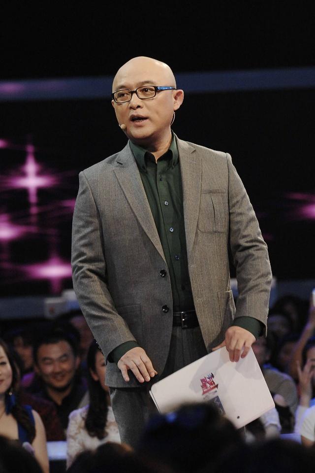 非诚勿扰:小伙成功牵手心仪女神,要求卸妆素颜后,转头就走