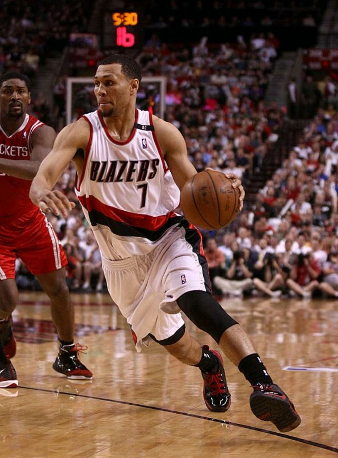 安芬尼·哈达威:外号:"便士"(penny),巅峰期效力于奥兰多魔术,技术