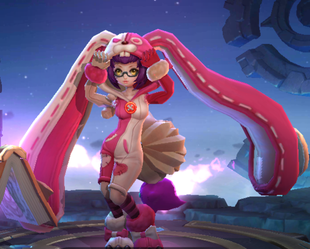 安琪拉 安琪拉的玩偶对对碰,不仅拥有长长的兔耳朵,而且在游戏中她的