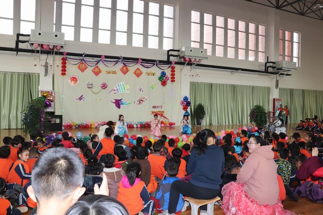 文化传承庆元旦 德州曹村小学开展民族风主题联欢会