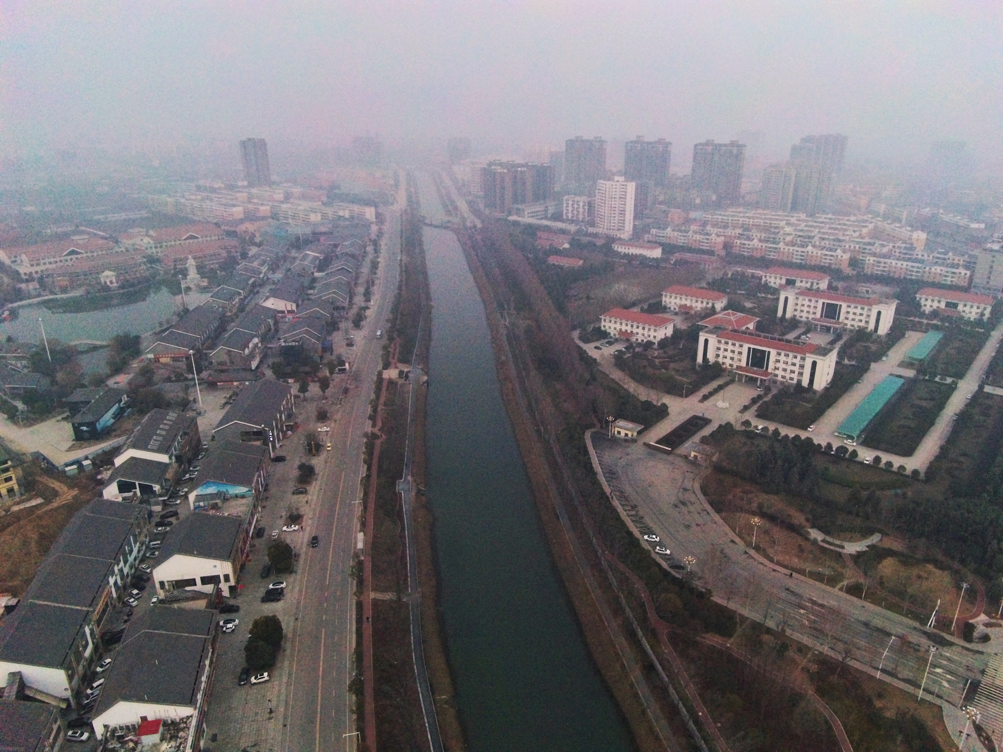 航拍河南平輿縣城,高樓大廈林立,5線小城市即將升級為4線大城市